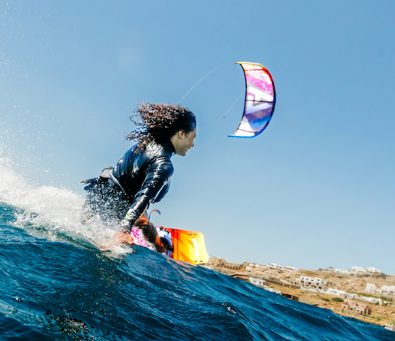 Harlem thrive 2 kitesurfing  riding a lovely wave