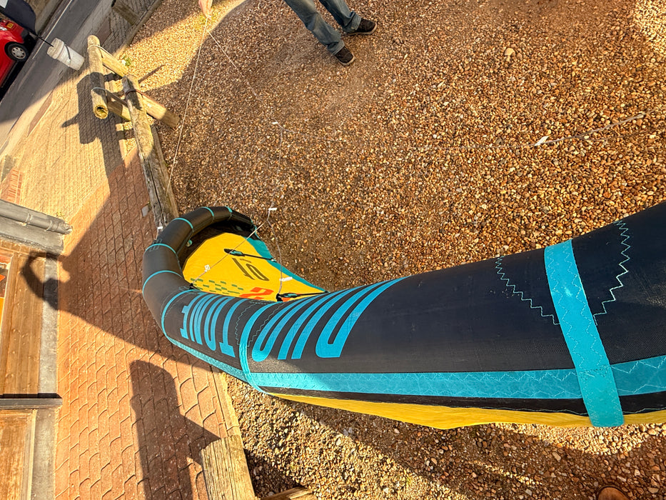 Duotone Evo SLS 10m 2023 Kitesurfing Kite