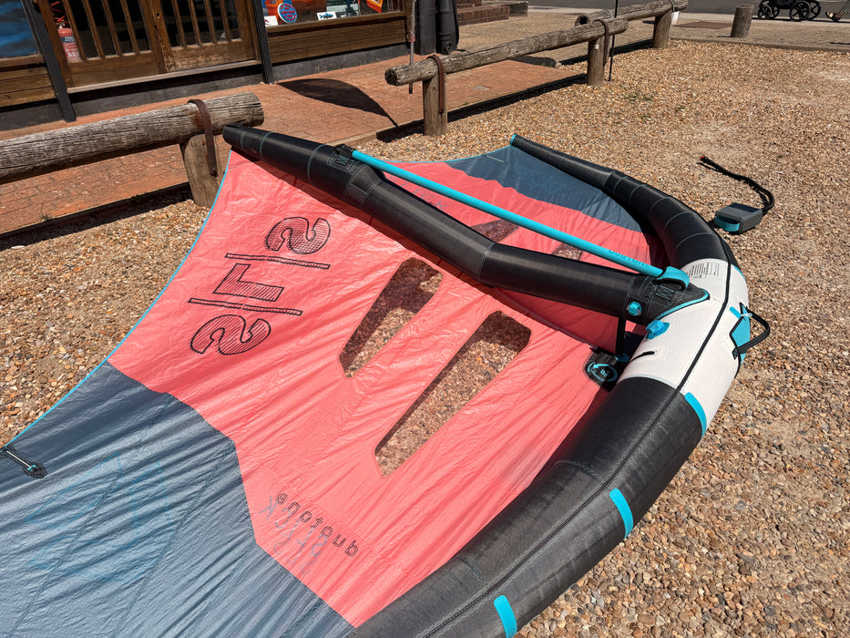 Duotone Slick 5.5m Wing Used inc Alloy Boom