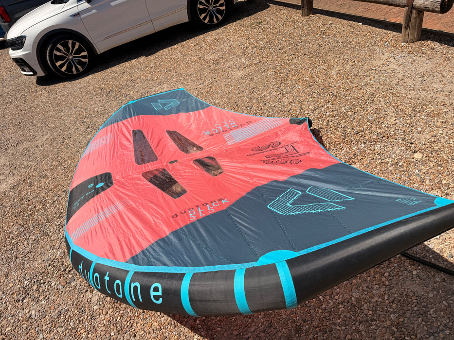 Duotone Slick 5.5m Wing Used inc Alloy Boom