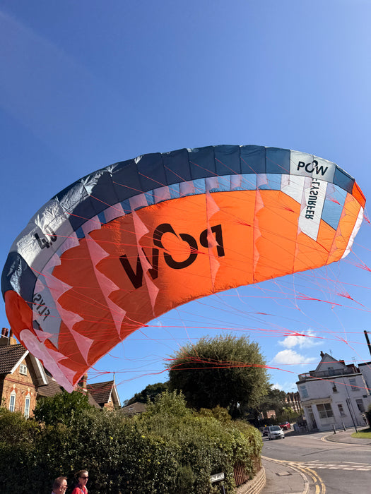 Flysurfer POW Parawing 4.0m² – Used (Excellent Condition)