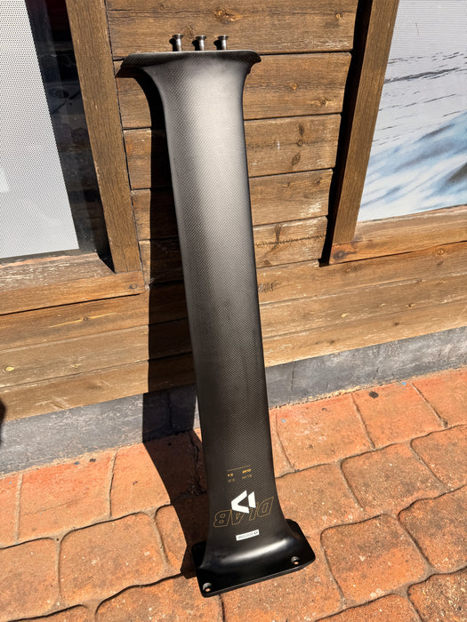 Used Duotone Mast Slim 2.0 D/LAB 84cm Carbon Foil Mast – 3BS+