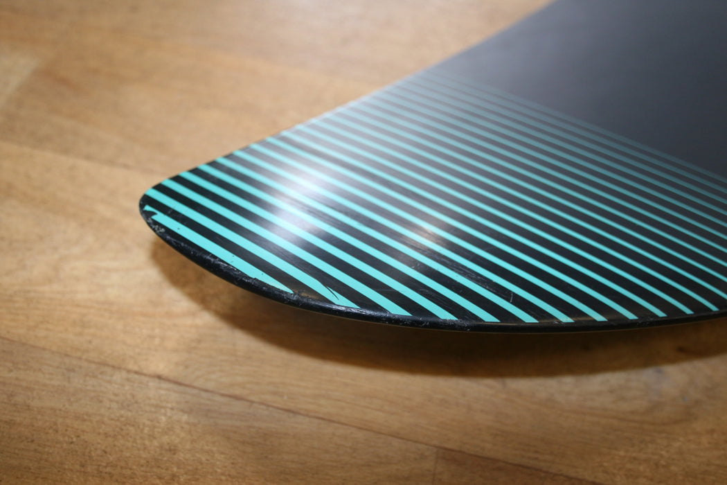 North Carbon Wingfoil Set Up 1850 +2400 + 85 mast