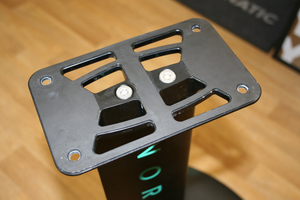 North Sonar 1500R Foil Set 72cm Alloy Mast Used