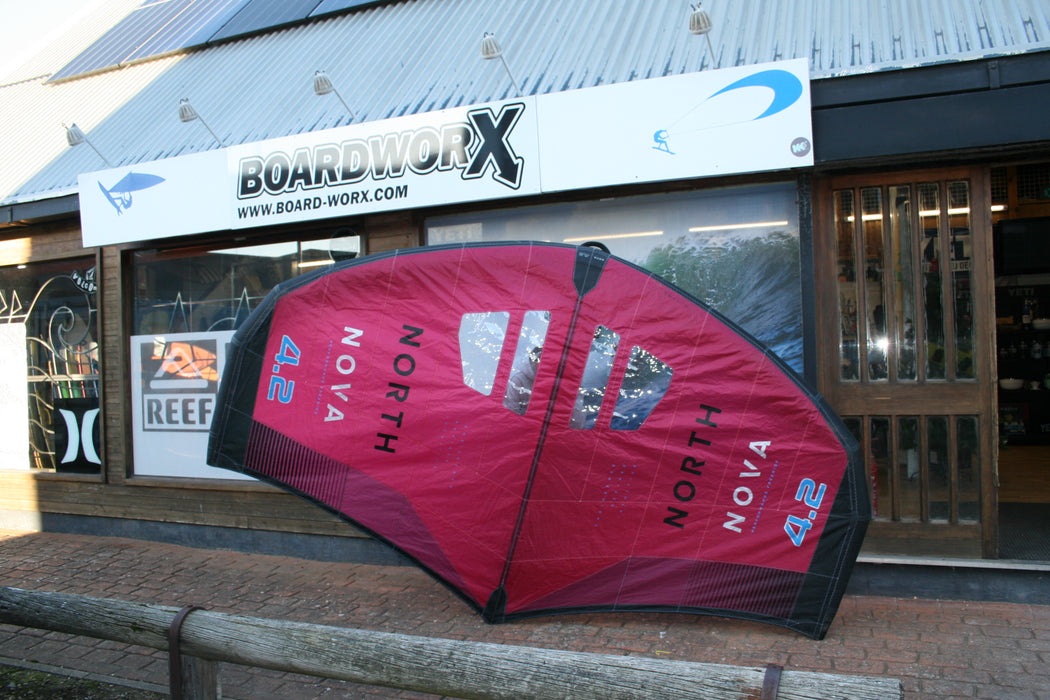 North Nova 2023 4.2m Wing Used