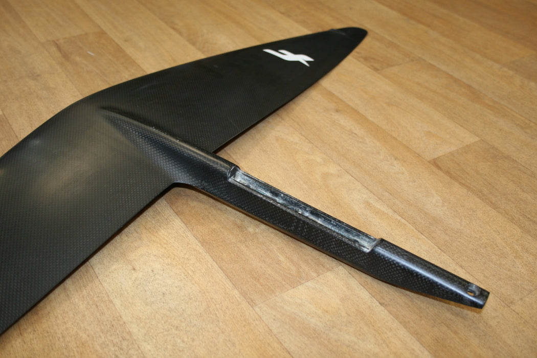 Used F-One Seven Seas Carbon V2 1300 Front Wing