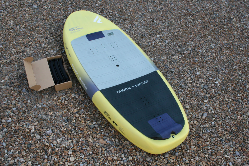 Duotone / Fanatic Skystyle 4'11 75l Team Used