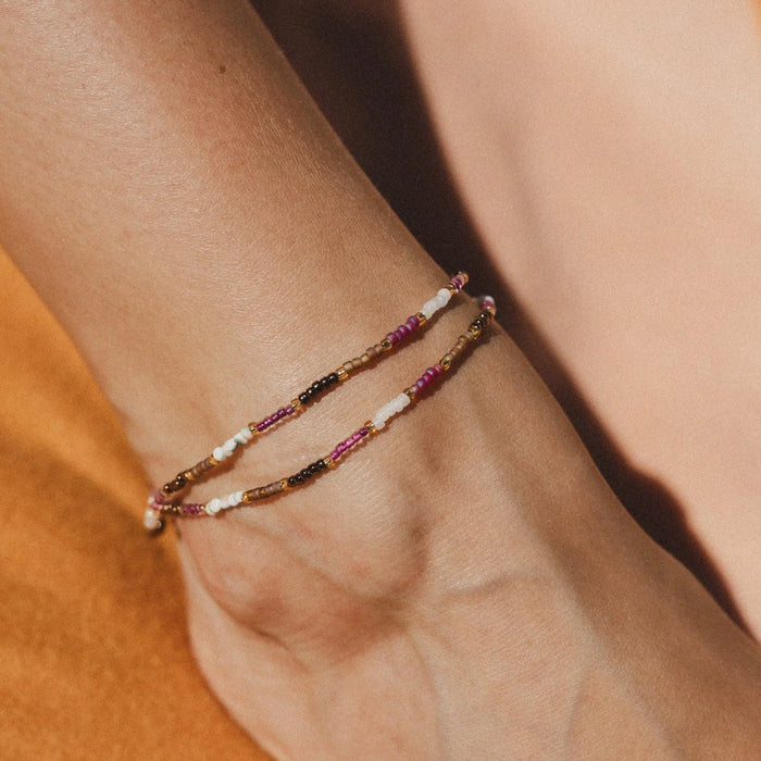 Pineapple Island Berkilau Warm Tone Beaded Anklet