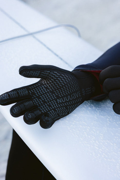 C-Skins Nuwave 3mm Gloves, Black - product photo 5
