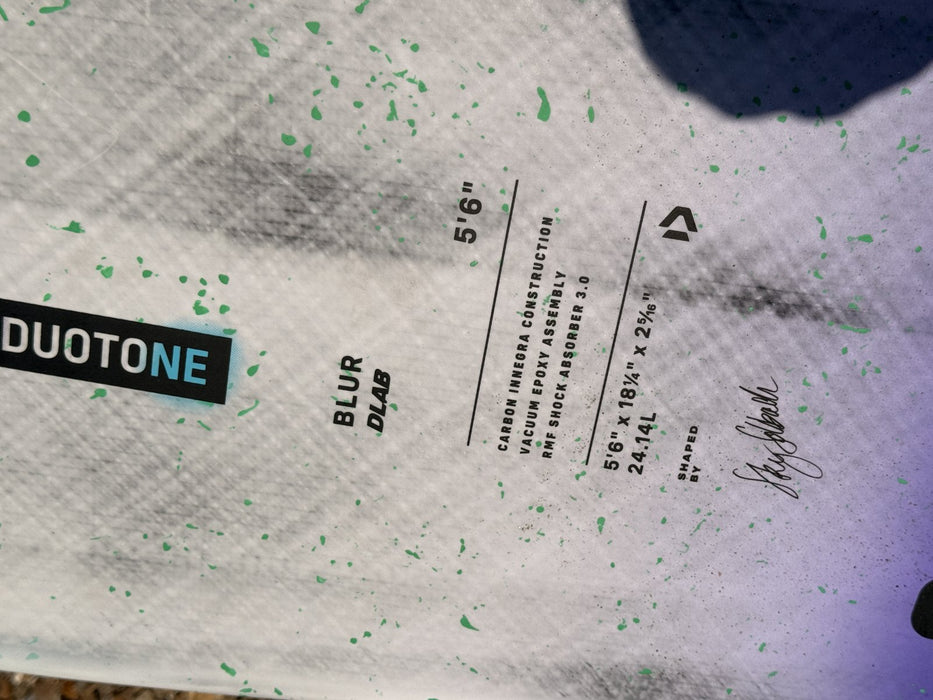 Duotone Blur D/LAB 5'6 spec label: Carbon Innegra construction, 5 foot 6 by 18.25 by 2 5/16, 24.14 litres