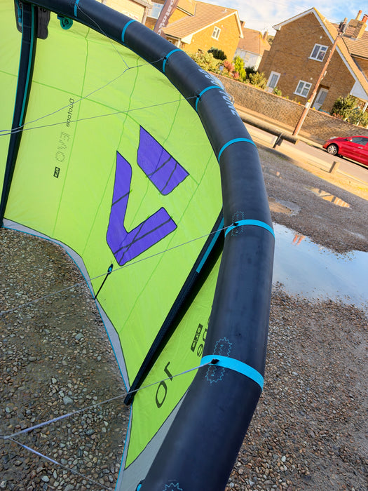Close view of the Duotone Evo SLS leading edge and bridle attachment points