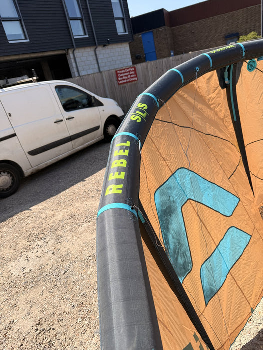 Duotone Rebel SLS lime branding on the leading edge of the 9m kite