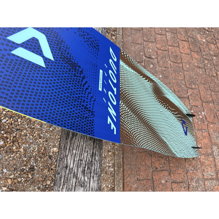 Duotone Spike Concept Blue kiteboard base and logo detail