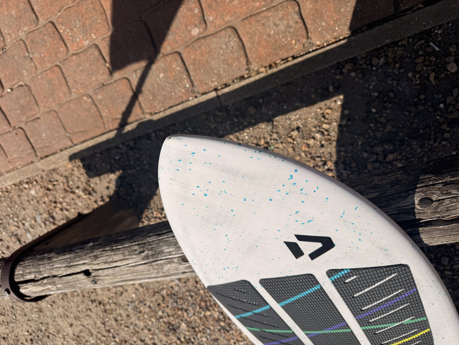 Nose detail of the Duotone Volt D/LAB 5'1 kite surfboard