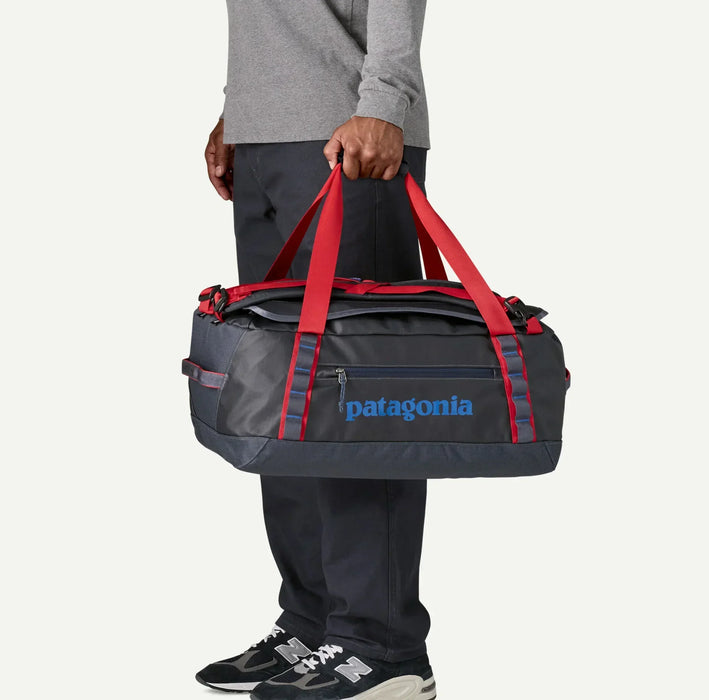Patagonia Black Hole Duffel 40L Smolder Blue /Amanita Red