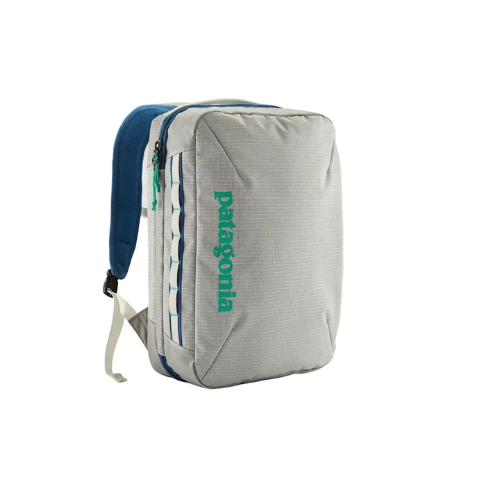 patagonia black hole back pack in birch white