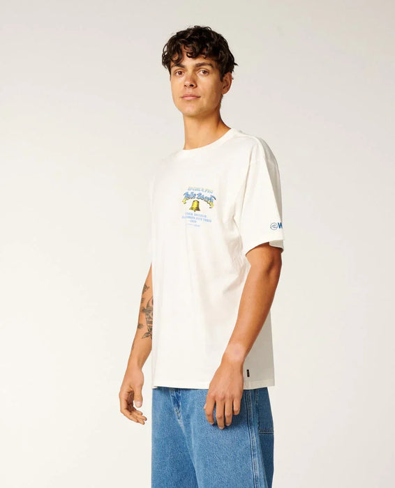 Rip Curl Bells Pro white logo tee for men, watersports surf clothing, front graphic design