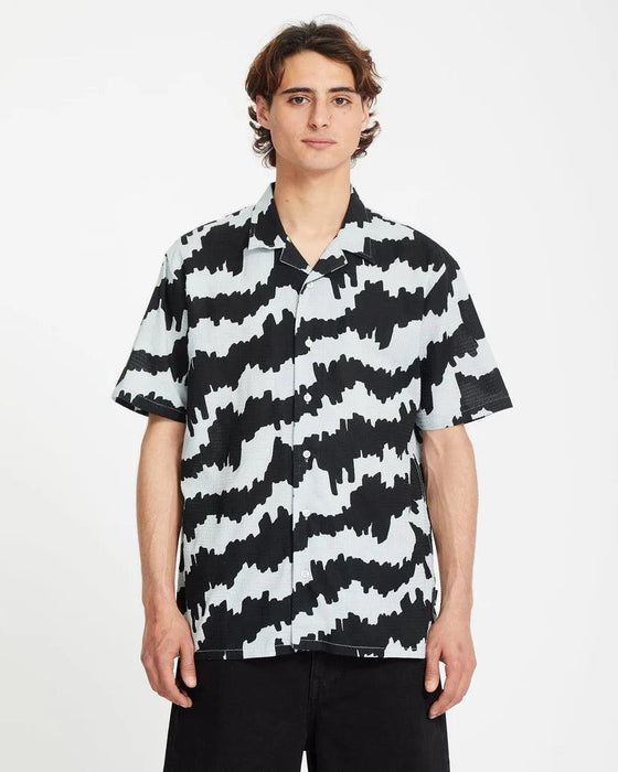 Volcom men's multifarious short sleeve shirt in Carolina blue with black pattern